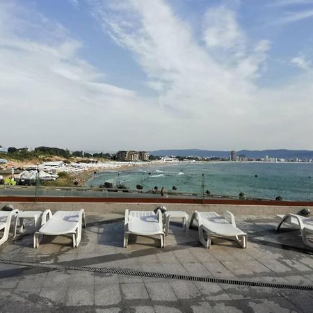 Апартамент У Моря В К-С Paradiso В Г. Несебър Διαμέρισμα Εξωτερικό φωτογραφία
